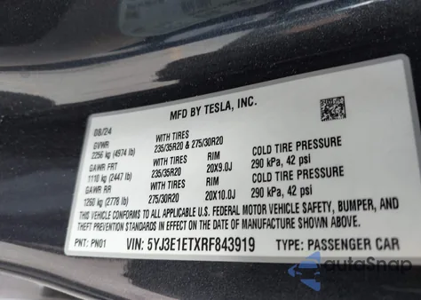 2024 Tesla Model 3 Performance All-Wheel Drive z USA, uszkodzony, nr VIN 5YJ3E1ETXRF843919